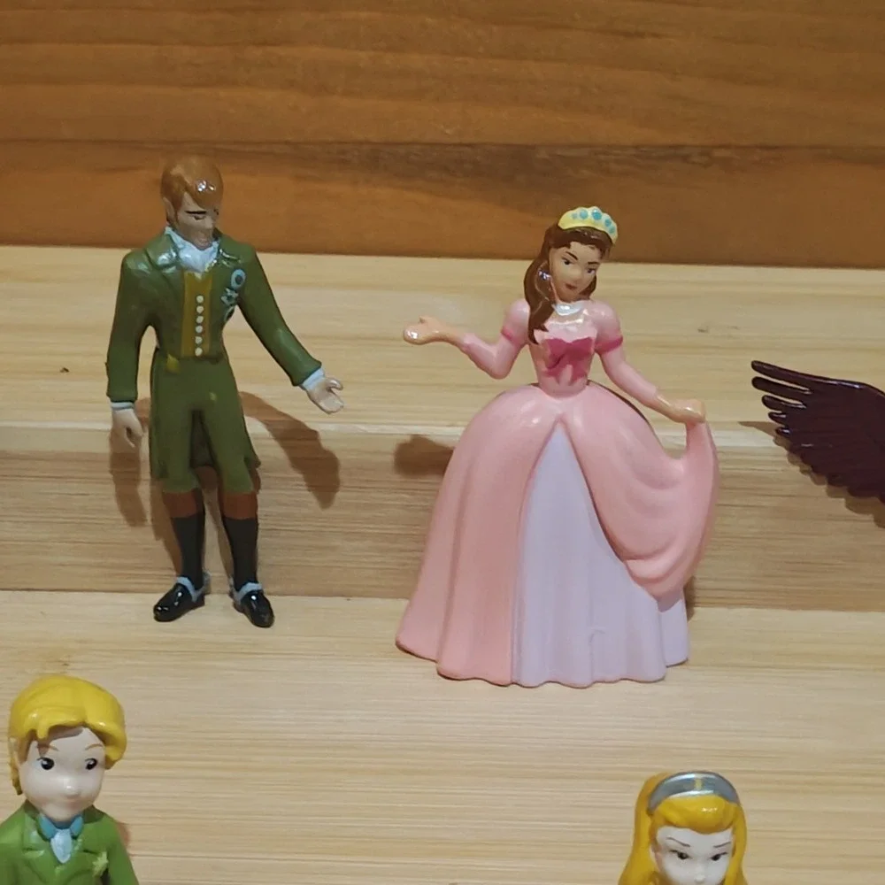 10 Piece Sophia the Great Mini Figure Bundle 1